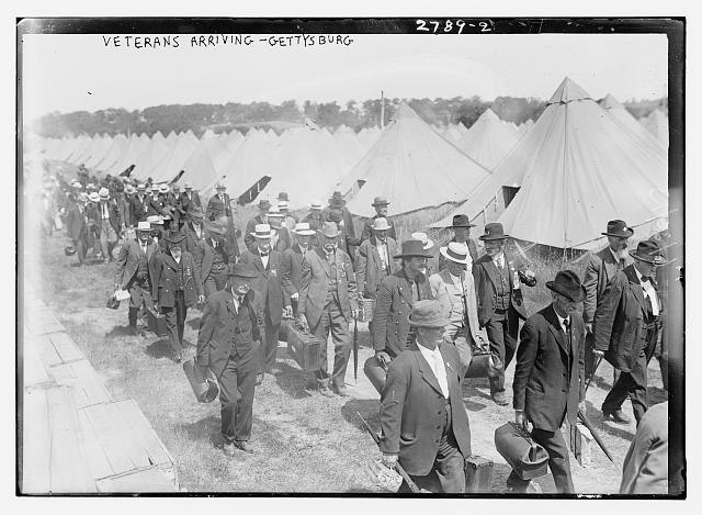 Veterans arriving, Gettysburg, June 30, 1913. Photo shows the Gettysburg Reunion (the Great Reunion) of July 1913, which commemorated the 50th anniversary of the Battle of Gettysburg. Credit: Library of Congress