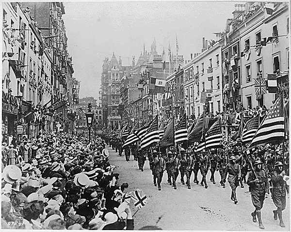 American troops entering Perth, Scotland, 1918. Credit: National Archives.