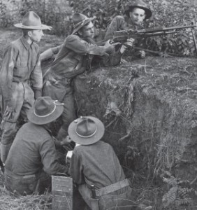 American National Guardsmen training with a Hotchkiss M1909 Benet- Mercie machine gun in .30-06 caliber. US forces used the Benet-Mercie in the Pancho Villa Expedition in Mexico of 1916–17 and initially in France. Firing pins and extractors broke frequently on the American guns; United States troops called the M1909 the “daylight gun” because of the difficulty replacing broken parts at night, and the unfortunate jams created when the loading strips were accidentally inserted upside down in darkness. (AdeQ Historical Archives)