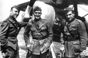 From Left to right Eddie Rickenbacker, Douglas Campbell and Kenneth Marr of the 94th Aero Squadron. Image in the public domain via Wikimedia.com