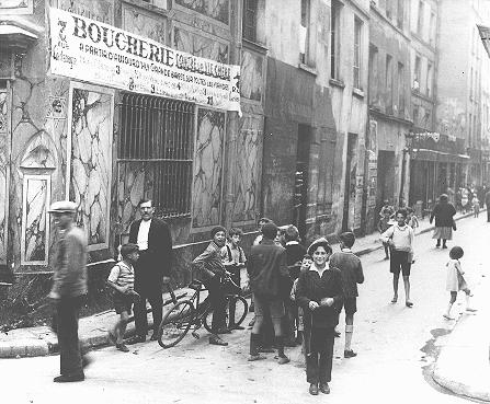 Shocking Paris-street scene in the Jewish Quarter of Paris