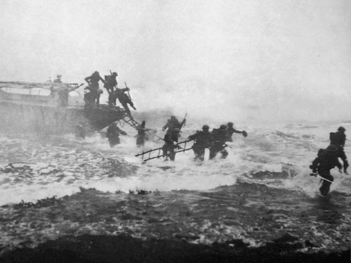 D-Day soldiers leaving a boat