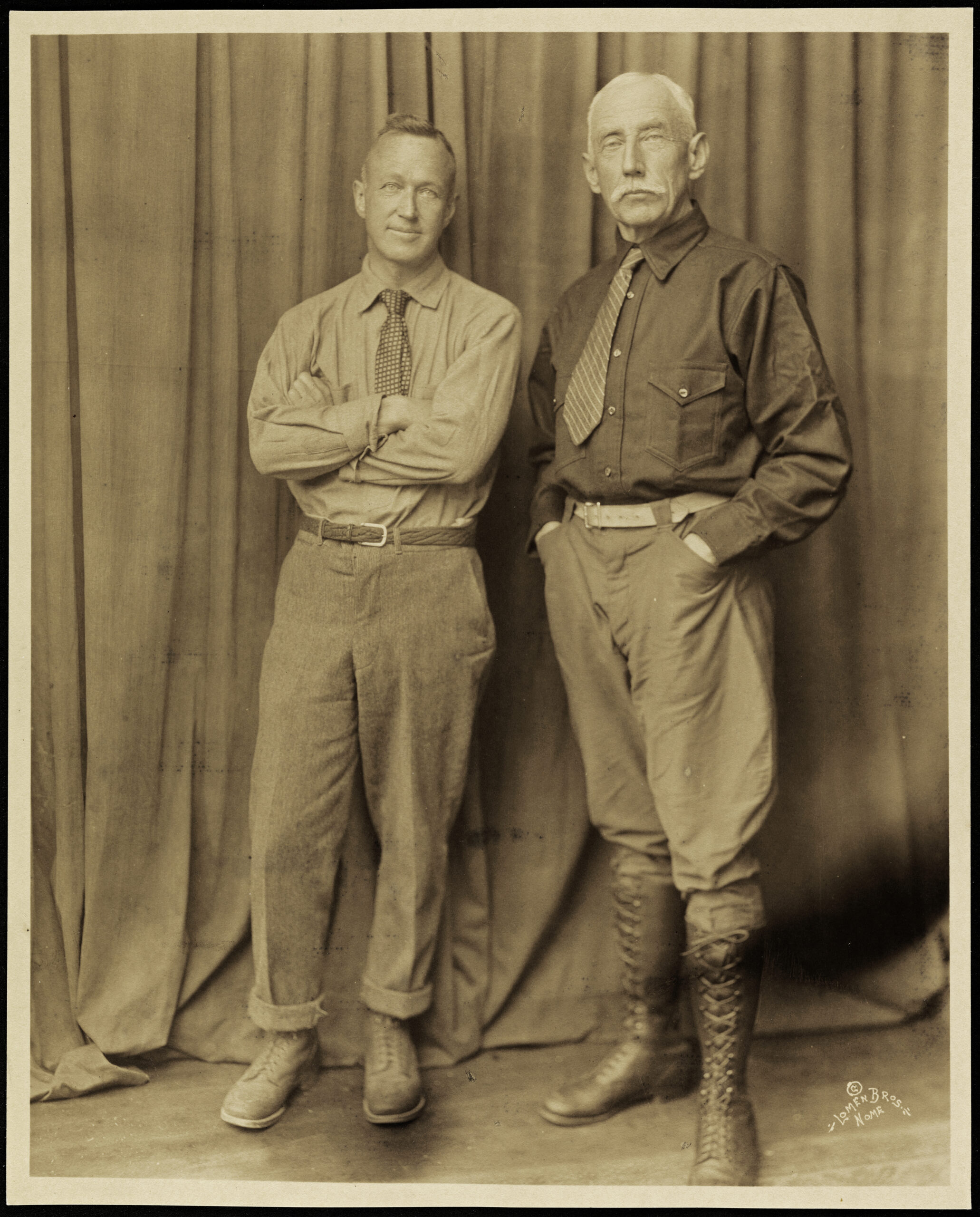Ellsworth (left) and Amundsen posing in Nome after their triumphant transpolar flight. (National Library of Norway)