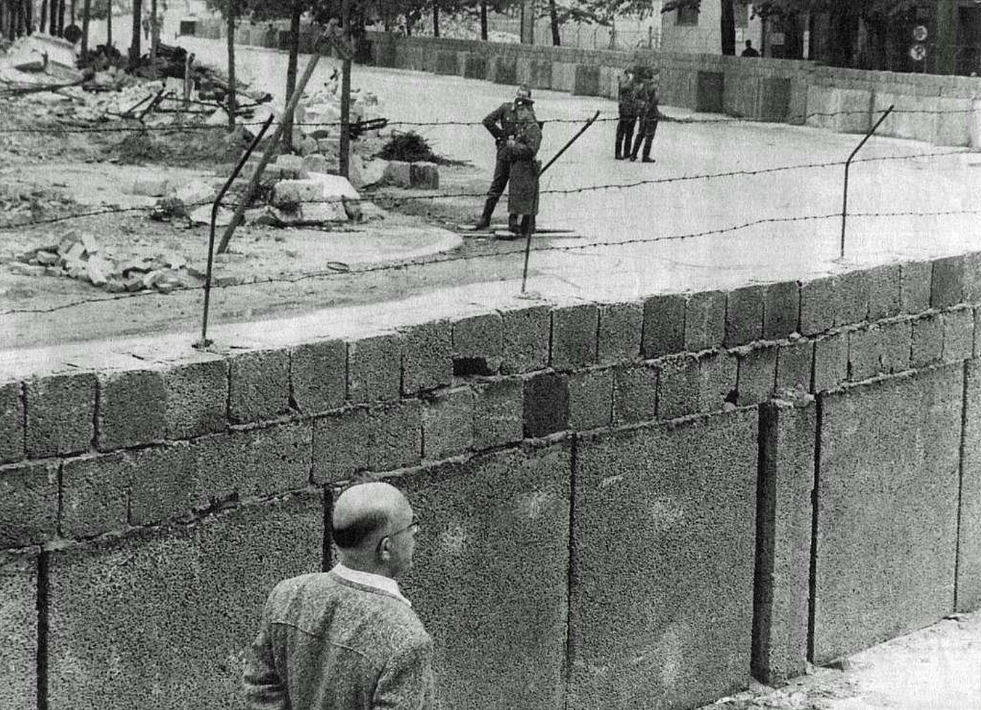 Berlin Wall, 1961. Public Domain.